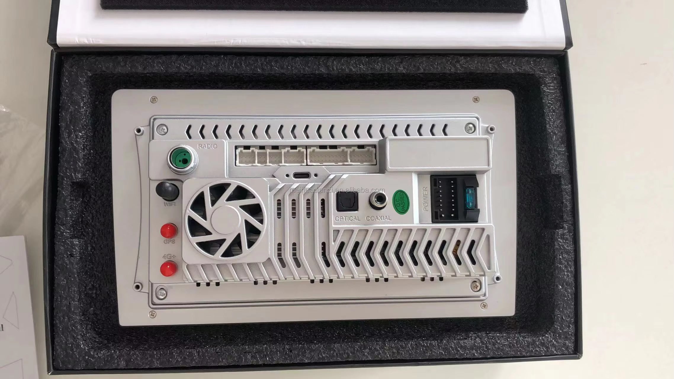 Fyt 7870 9 inch 256GB + ram 12 QLED