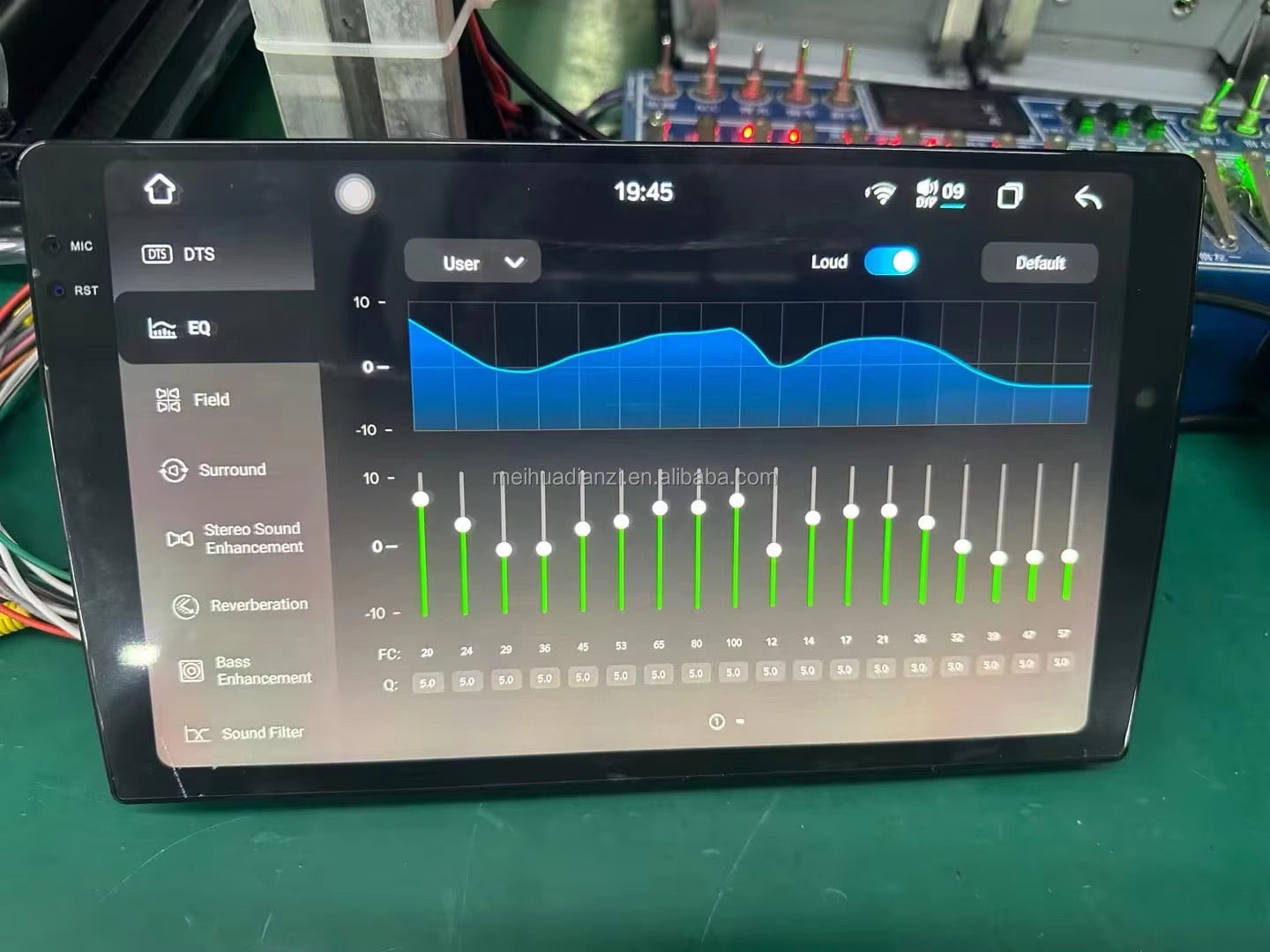 Fyt 7870 9 inch 256GB + ram 12 QLED