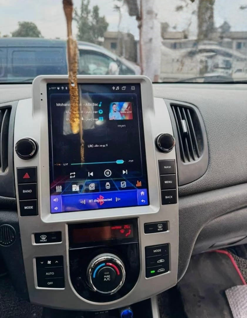 شاشة سيراتو/نورتي 2010-2013