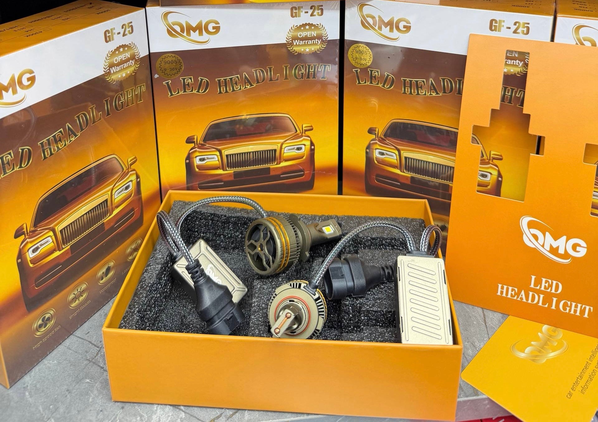 LED OMG (GF 25 ) شمسي