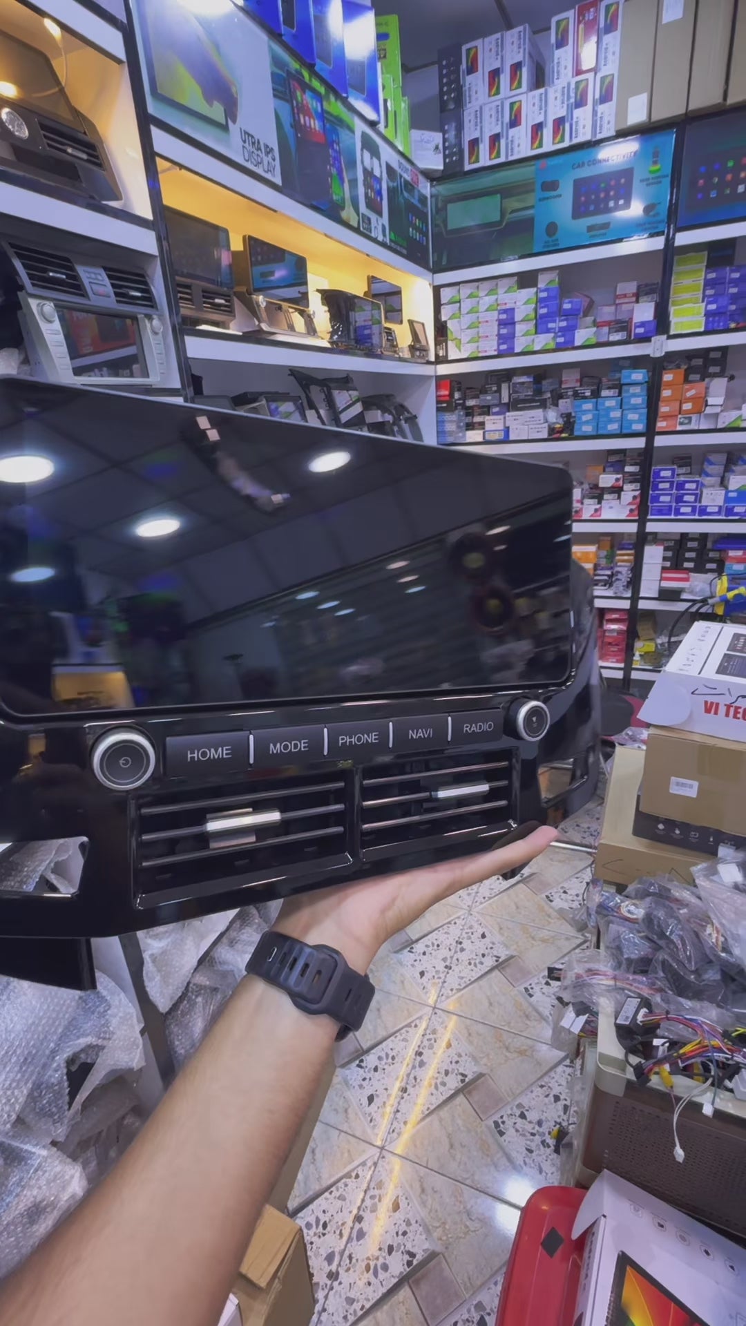 شاشة باجيرو 2008-2017